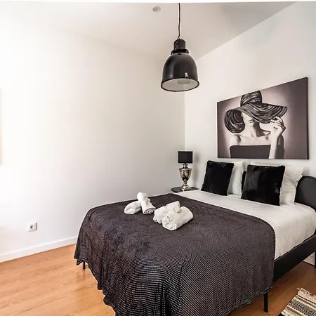 Apartment Akicity Benfica Mistery